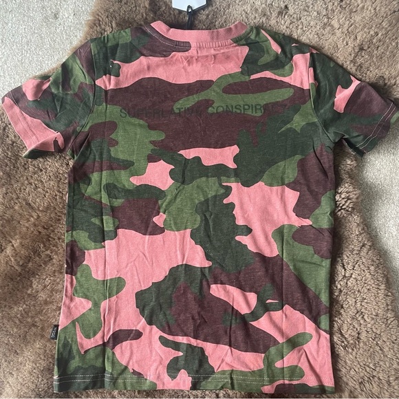 Wesc tshirt- kids- 8yrs - Picture 2 of 6